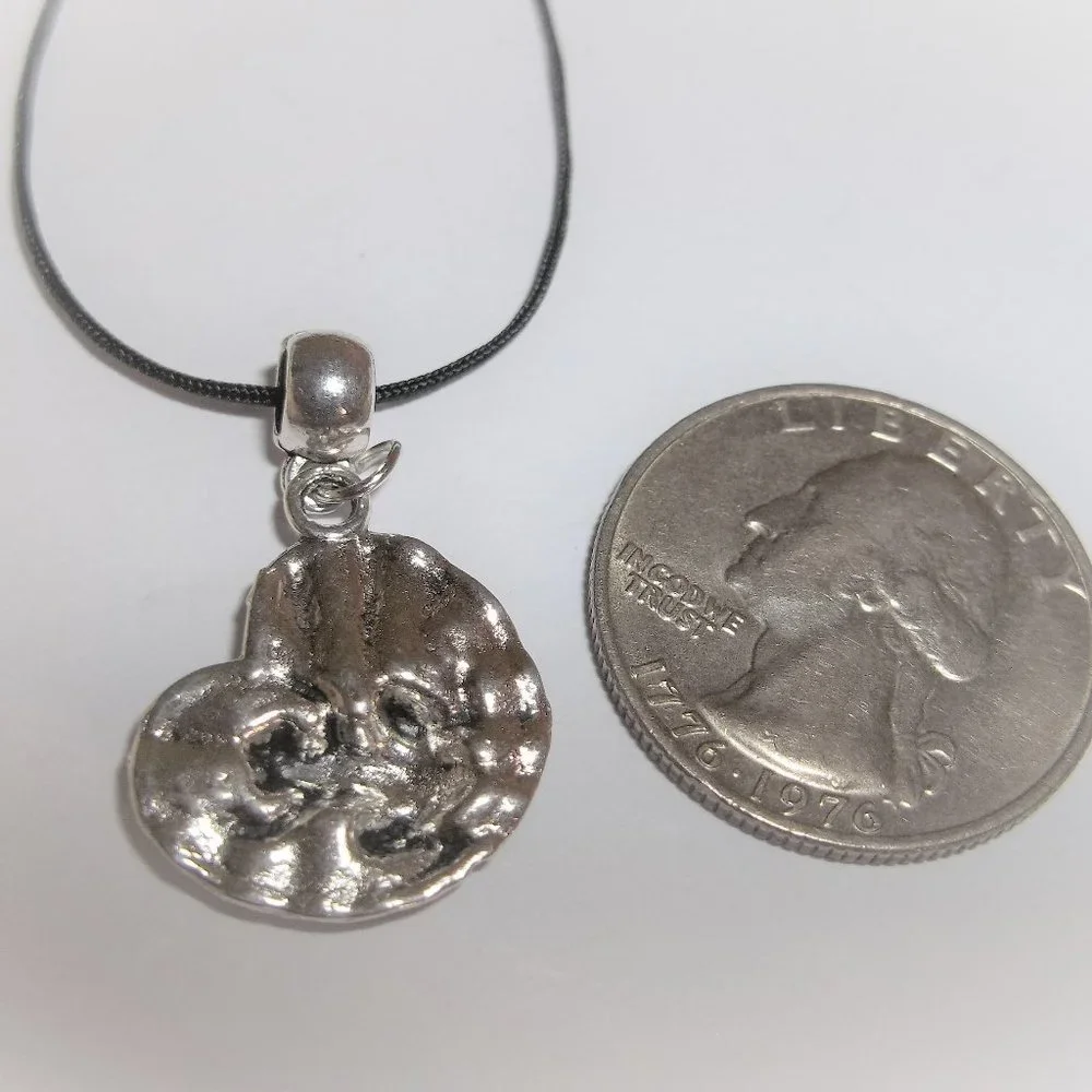 Necklace, Pendant, Frog Necklace, Silver Frog Necklace, Frog Jewelry, NWT 8047